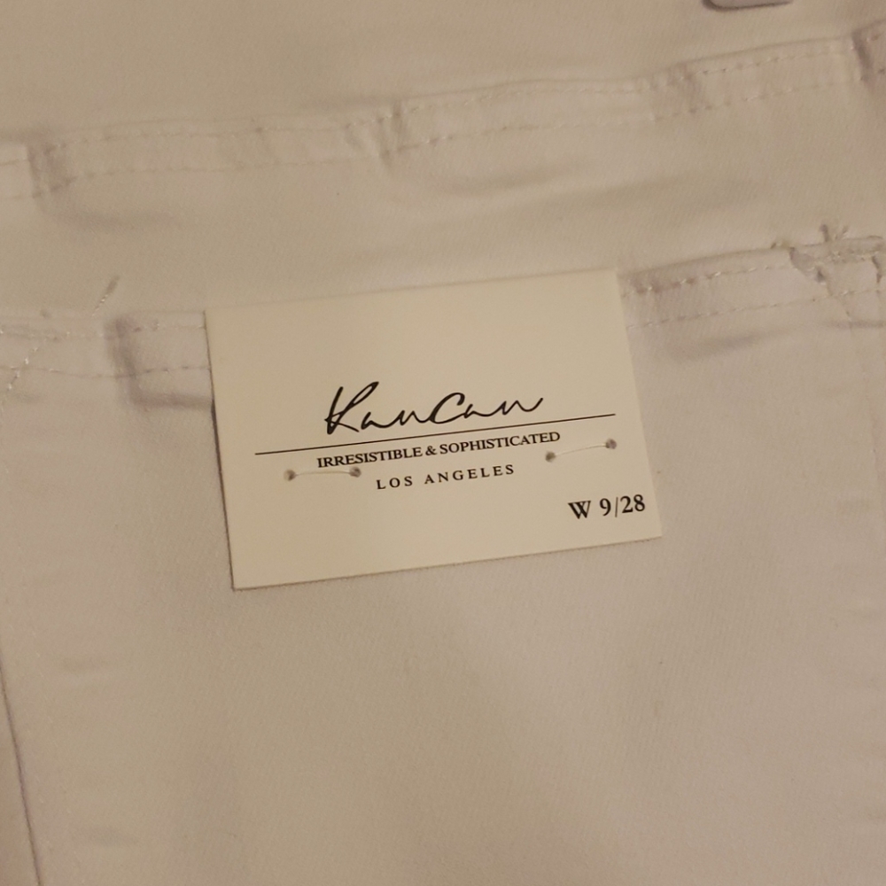 Shorts - Picture 3 of 3